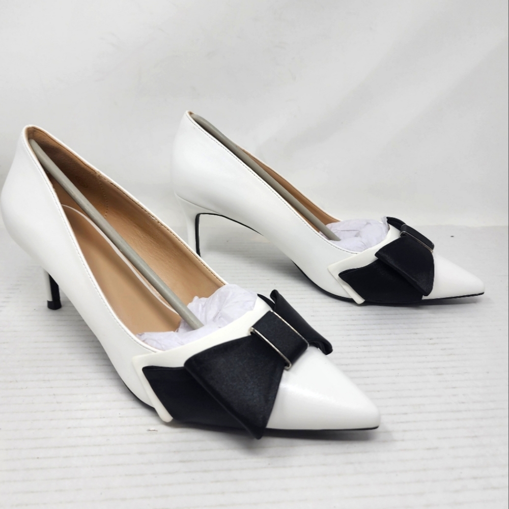 White Pointed Toe Pumps Heels Black Bow Detail Work‎ Office Size 7.5